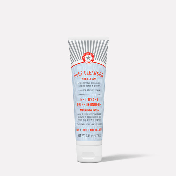 First Aid Beauty Deep Cleanser with Red Clay                          منظف عميق للجمال بالإسعافات الأولية بالطين الأحمر
