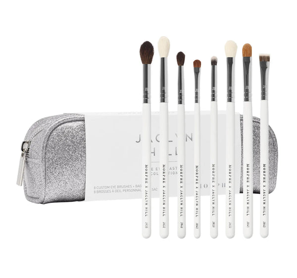 The Eye Master Collection 8-piece Eye Brush Set                  مجموعة فرش العيون Eye Master Collection المكونة من 8 قطع